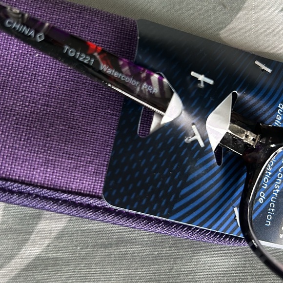 Foster Grant Watercolor Womens Purple & Black Reading Glasses w/ Case +1.75 - Picture 6 of 7